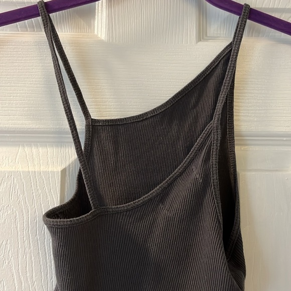 Urban outfitters tank top🌞 - Picture 4 of 8